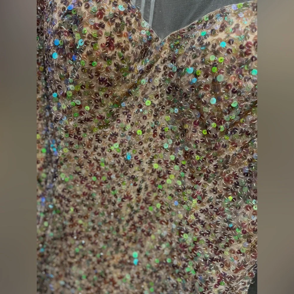 Holiday party ready Jovani pink & gold sequin mini dress size 14 - Picture 3 of 3